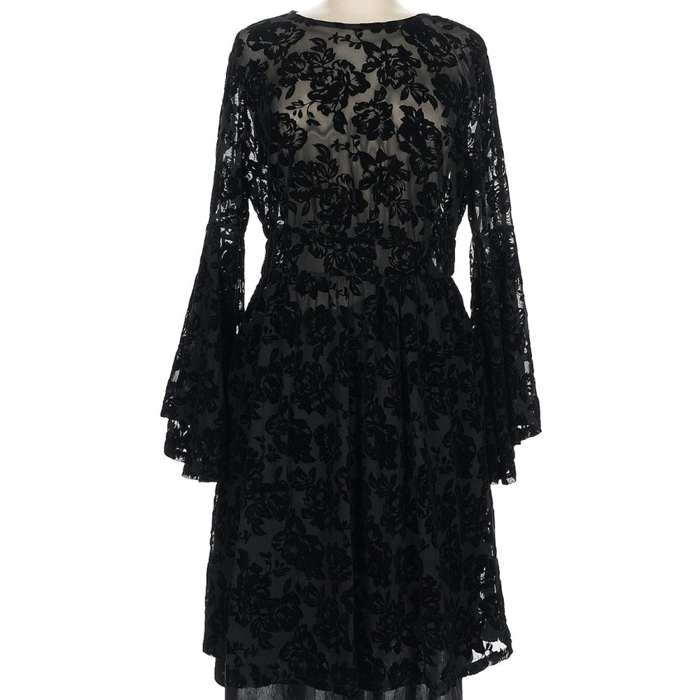 Torrid Elegant Black Lace Plus Size Dress